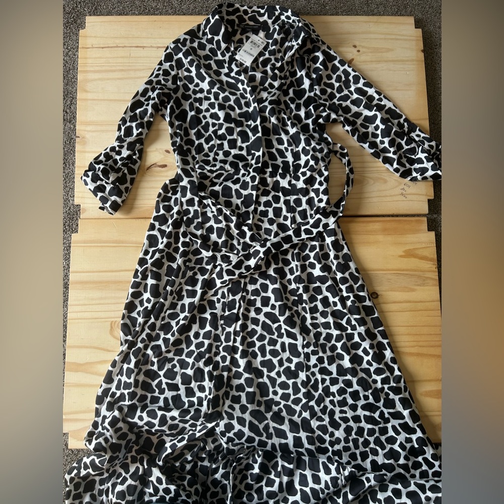 INC Womens Maxi Dress. Size 6 Black and white Reg $119 Sale!!